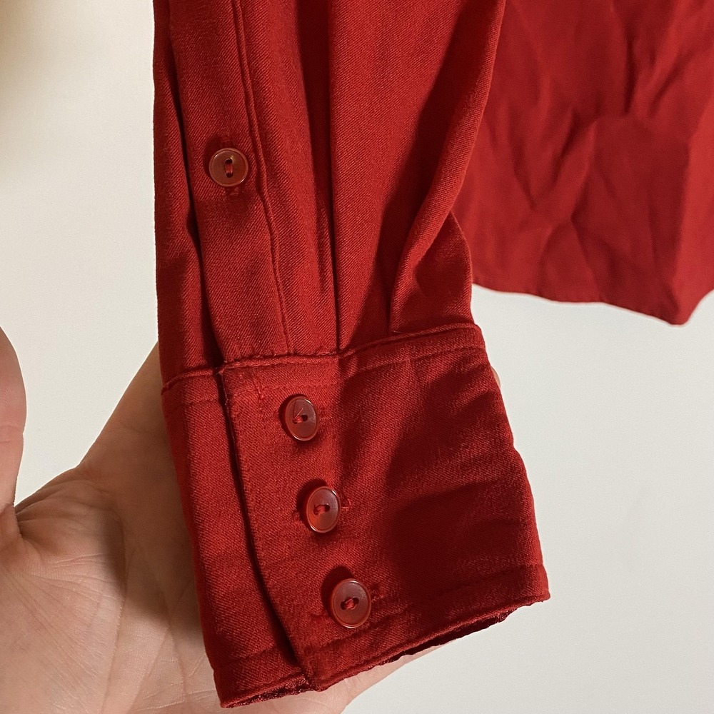 Basic Editions Shirt Womens Medium Red Button Front Long Sleeve Stretch Blouse - Picture 5 of 14